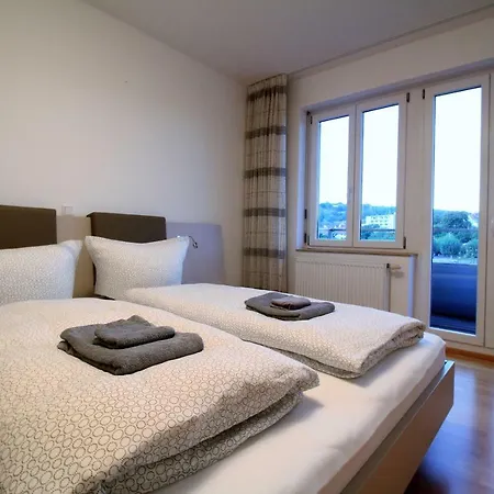 Luxury - View Of River And Castle * Würzburg